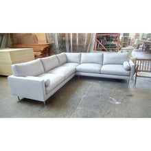 Load image into Gallery viewer, Dailey Sectional Sofa